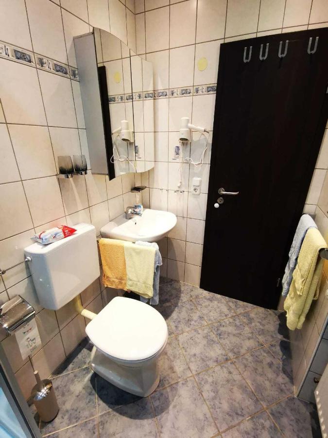 Ferienhaus Clarissa Allenbach Bagian luar foto